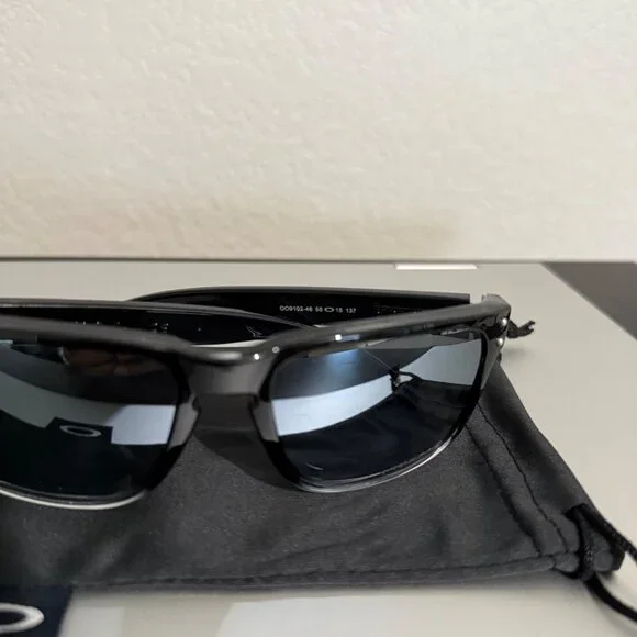 OO9102 Oakley Holbrook Two Tone Polished Frame Prizm Polarized Reflective Silver - Picture 3 of 6